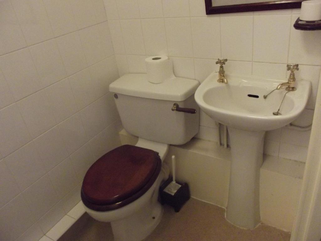 Plas Coch Hotel Ltd Bala Room photo
